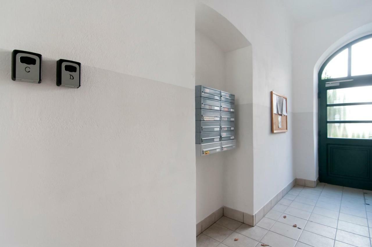 Stylish Self-Check-In Apartment With 2 Bedrooms Вена Экстерьер фото